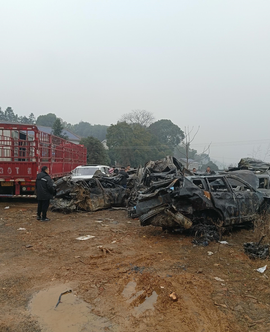 中国人寿快速应对湖南许广高速公路望城段交通事故