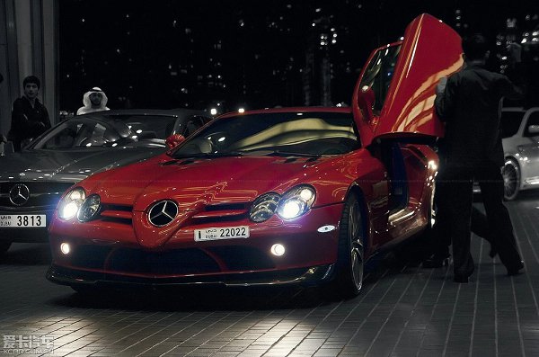 {老虎機}(全球豪车排名前十名图片)